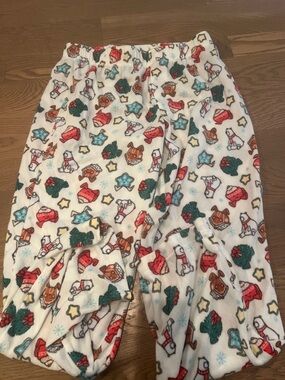 Wondershop White Fleece Pajama Pants with Red, Green & Light Blue Holiday Print